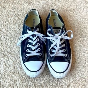 Converse All Stars Women’s Size 9 Black Low Top